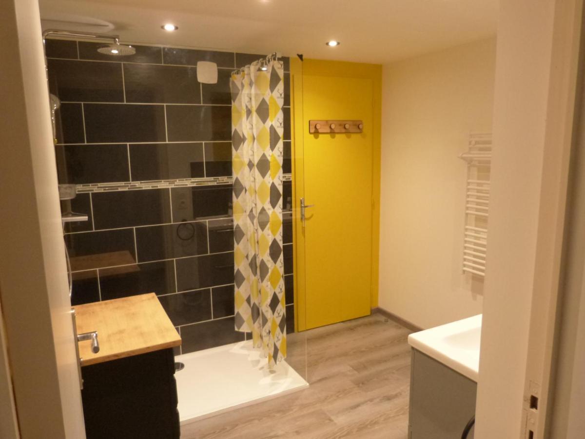فيلا Logement Spacieux Rez-De-Chaussee, Jardin, Stationnement Devant, A 5 Minutes A Pied Du Centre De Sarlat المظهر الخارجي الصورة