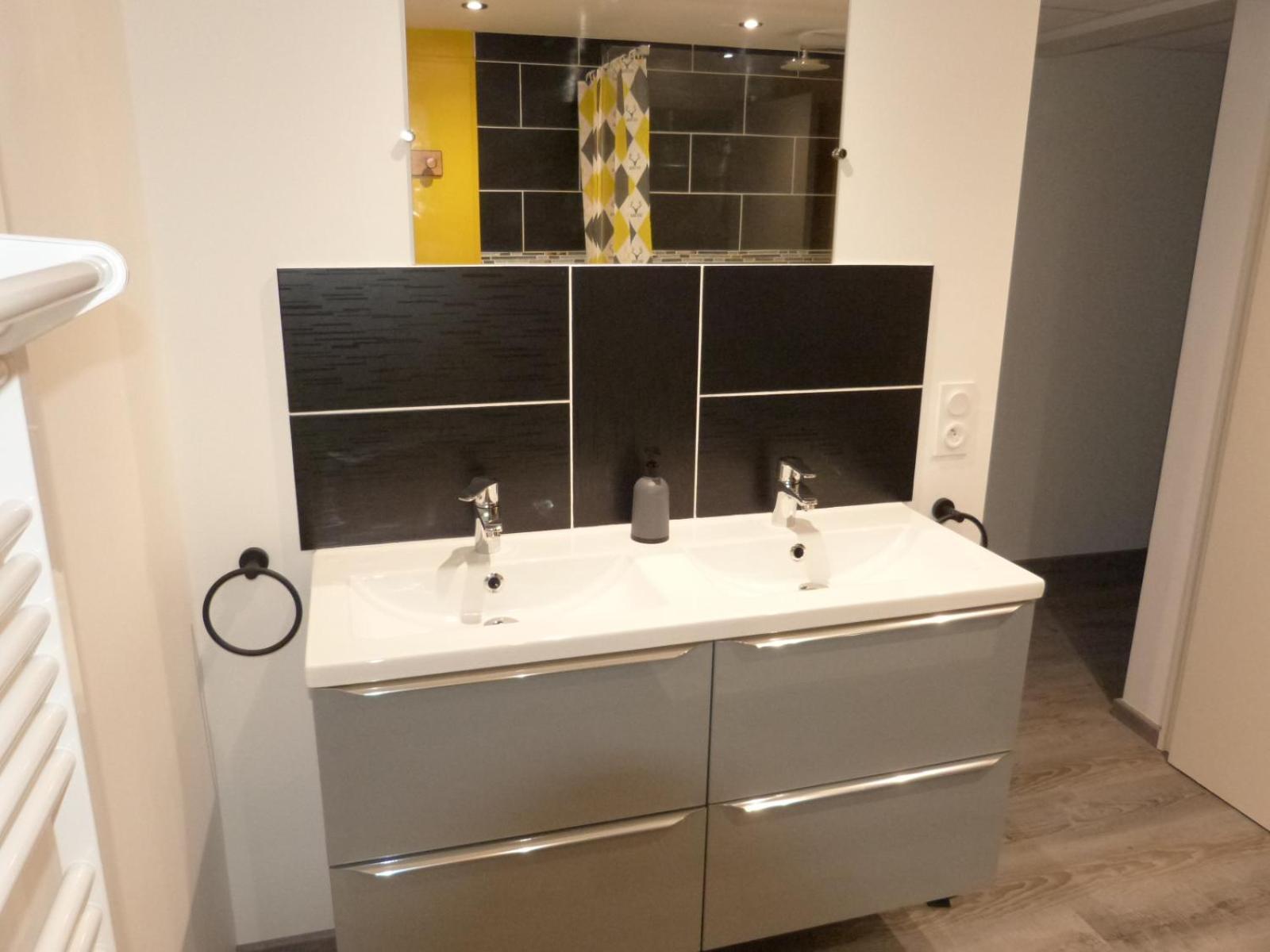 فيلا Logement Spacieux Rez-De-Chaussee, Jardin, Stationnement Devant, A 5 Minutes A Pied Du Centre De Sarlat المظهر الخارجي الصورة